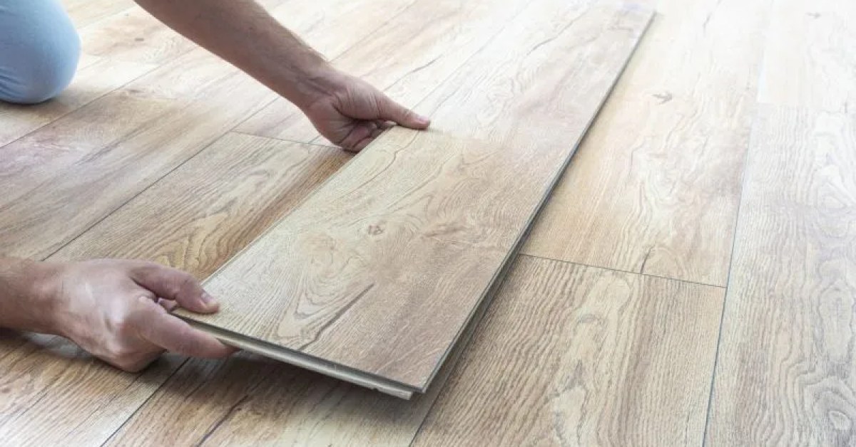Laminate flooring installation in a residential room